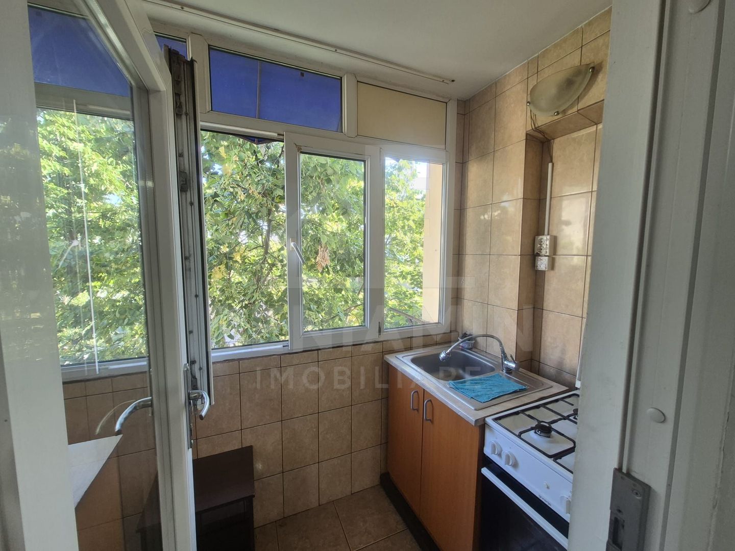 2Decomandate-52mp-Etaj3- Aer Conditionat - Lapus -Intim-Electroputere - imaginea 8
