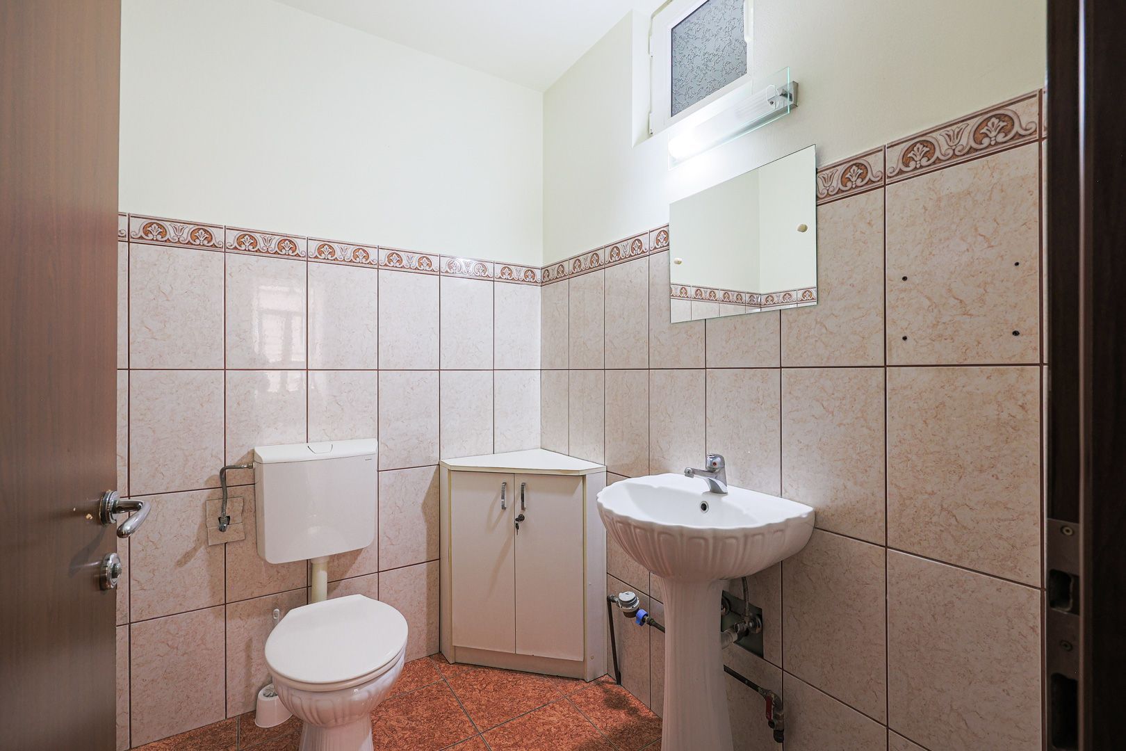 Imagine 9 - Spațiu comercial strada Episcopiei nr 1, Pregătit pt afacerea ta!