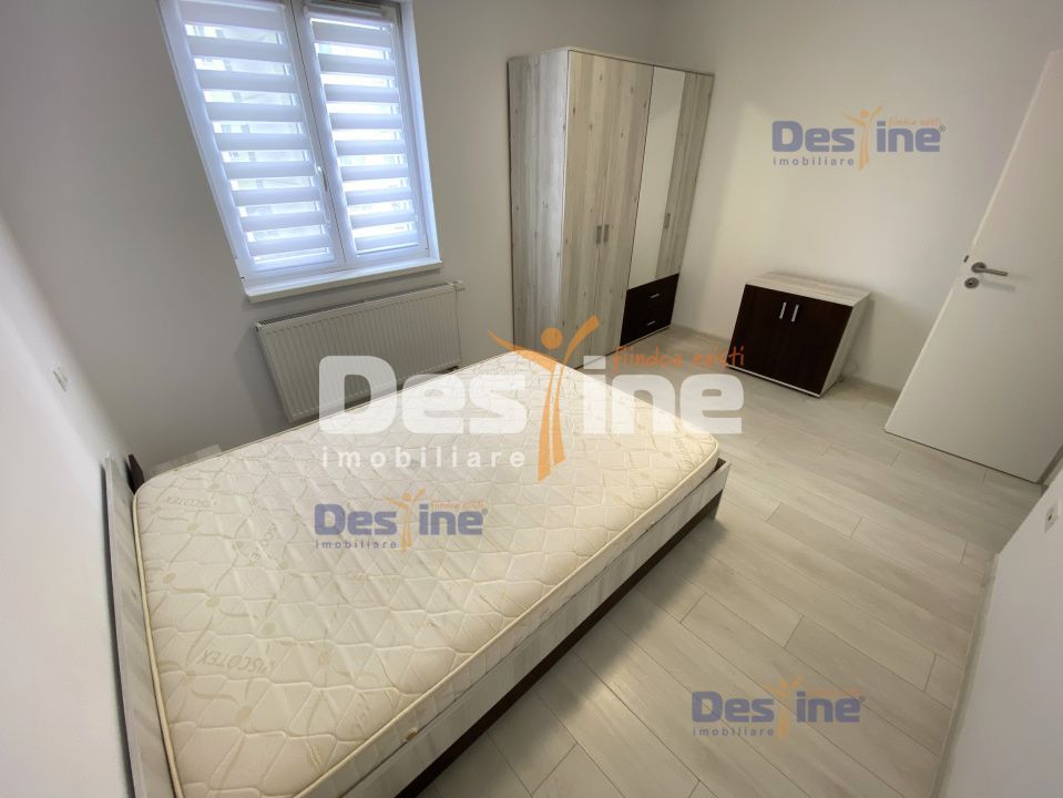 Apartament 2 camere decomandat,  etaj intermediar, doua terase, Coresi - imaginea 2