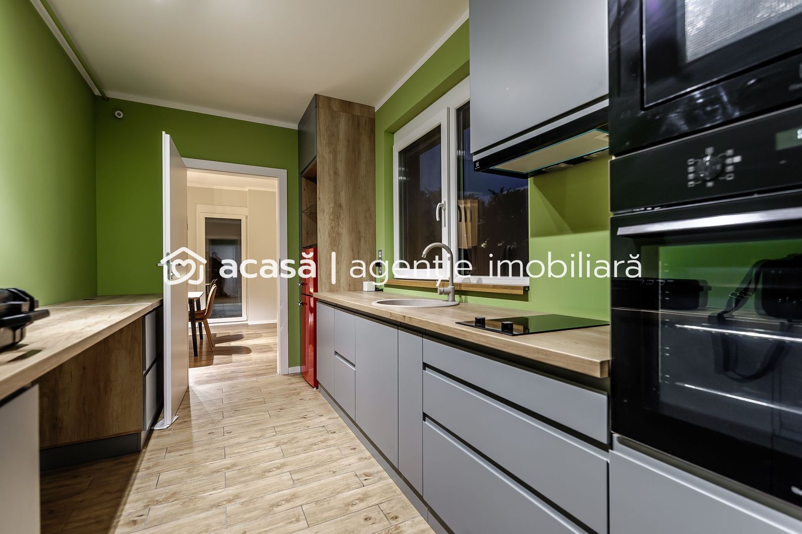 Imagine 5 - PROPRIETATE VANDUTA Apartament ARED spectaculos cu gradina si garaj