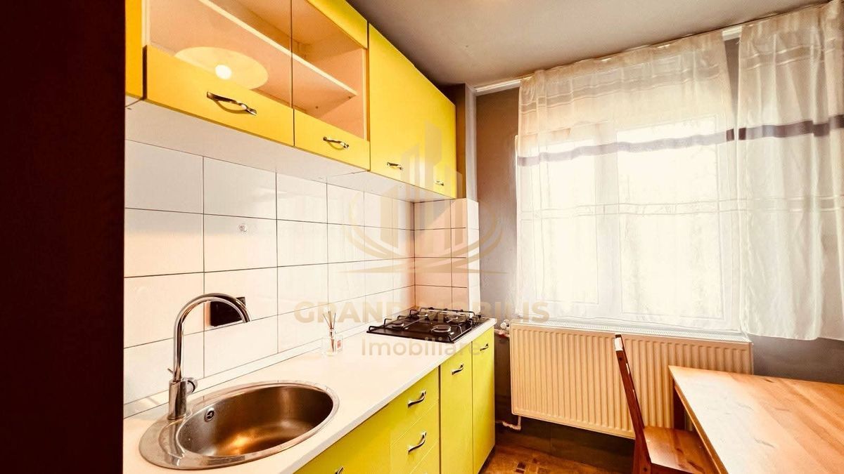 Apartament 3 camere | Zona Brâncoveanu - imaginea 9