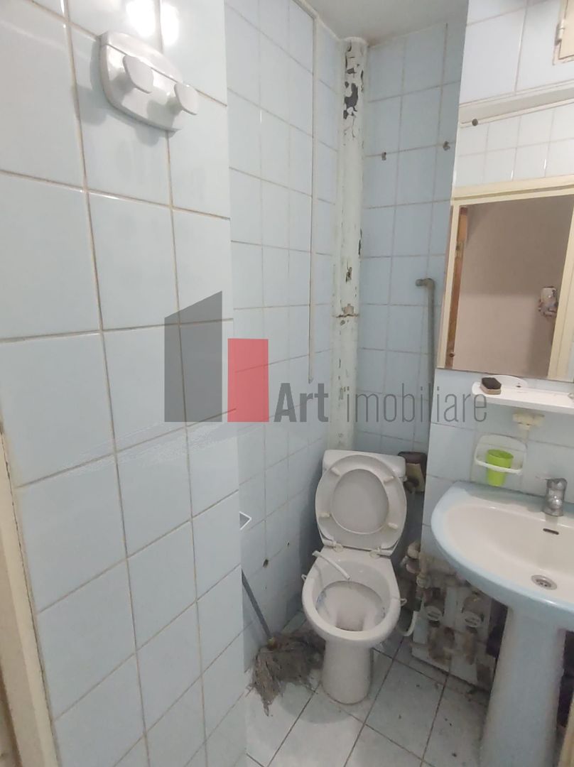 Vânzare apartament decomandat 2 camere - Metrou Lujerului - imaginea 7