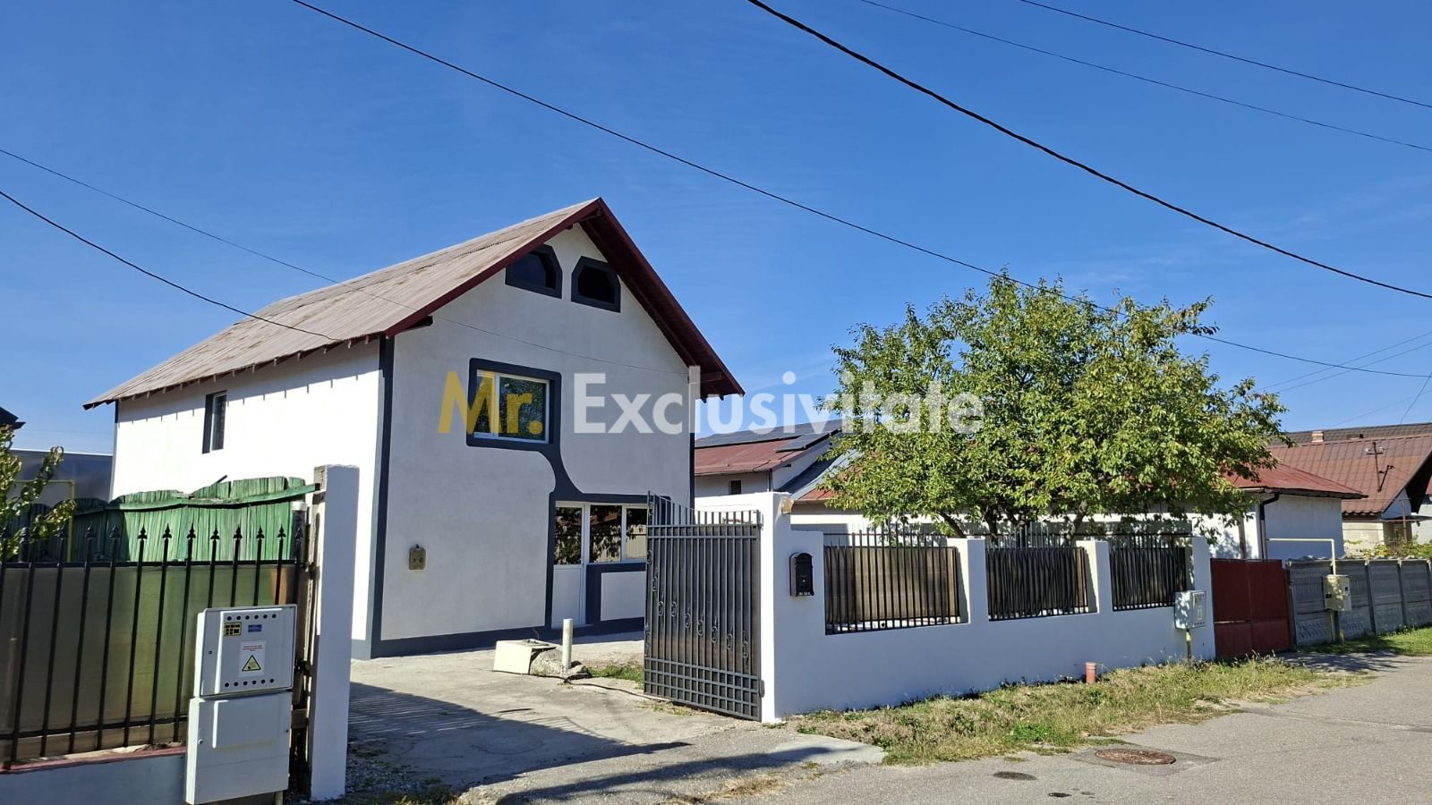 Vanzare Casa P+1E Bananai-Prundu teren 1363 mp - imaginea 2