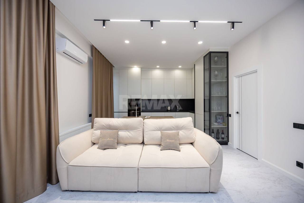 Penthouse de Lux cu Terasă și Priveliște Panoramică - imaginea 2