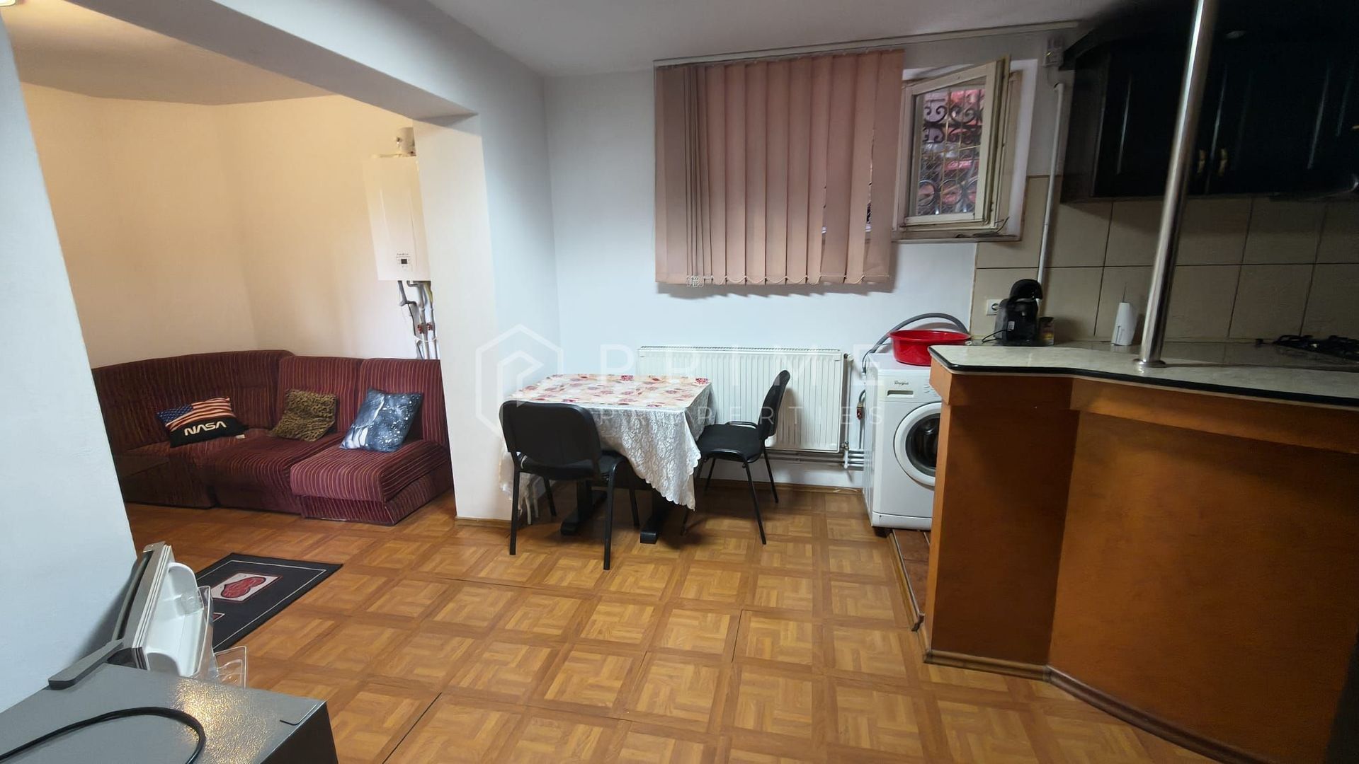 De închiriat 1 cameră la casă, mobilată-utilată, Zona Tudor - imaginea 5