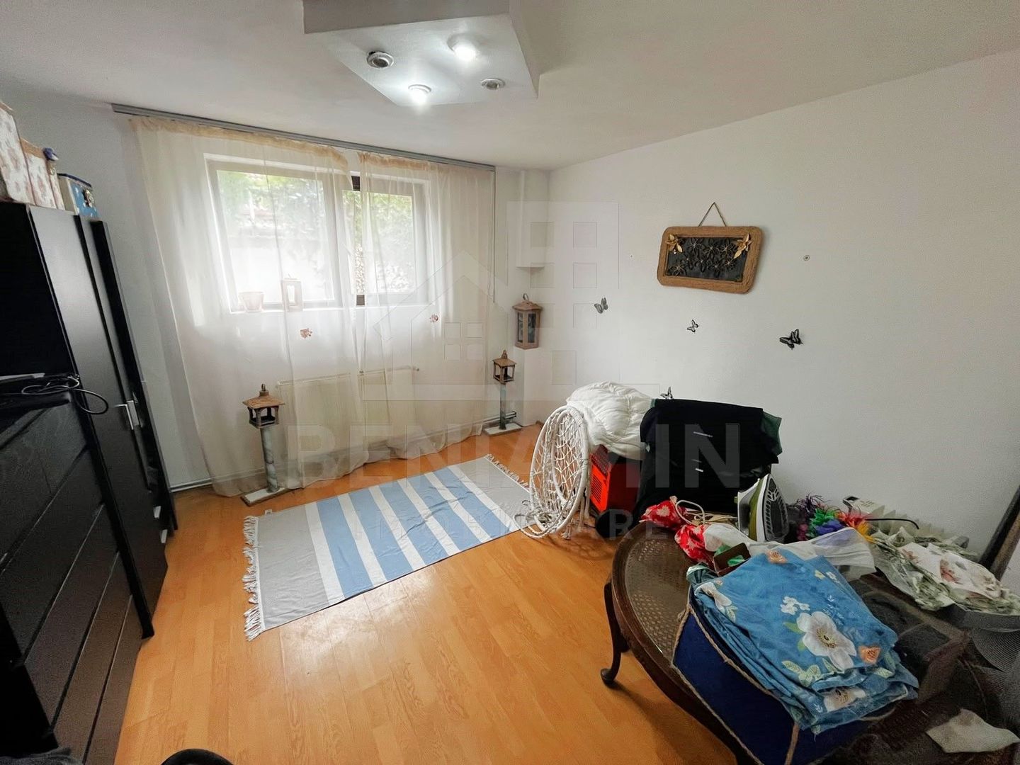 Casa Deosebita 3Camere 3Bai 1460mp Teren Garaj Piscina Bariera Valcii - imaginea 9