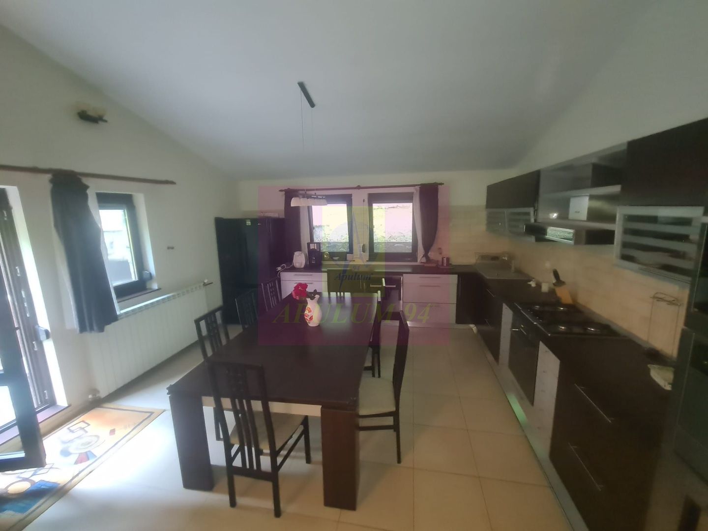 Vila de vanzare in Campina - Zona Lunca Mare