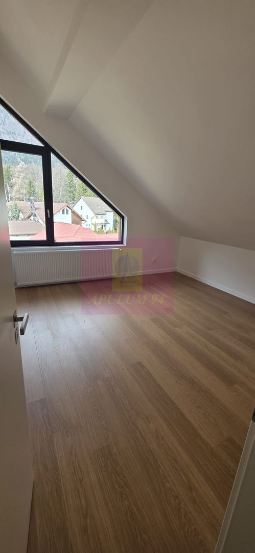 Apartament cu 2 camere de vanzare in Busteni - imaginea 3
