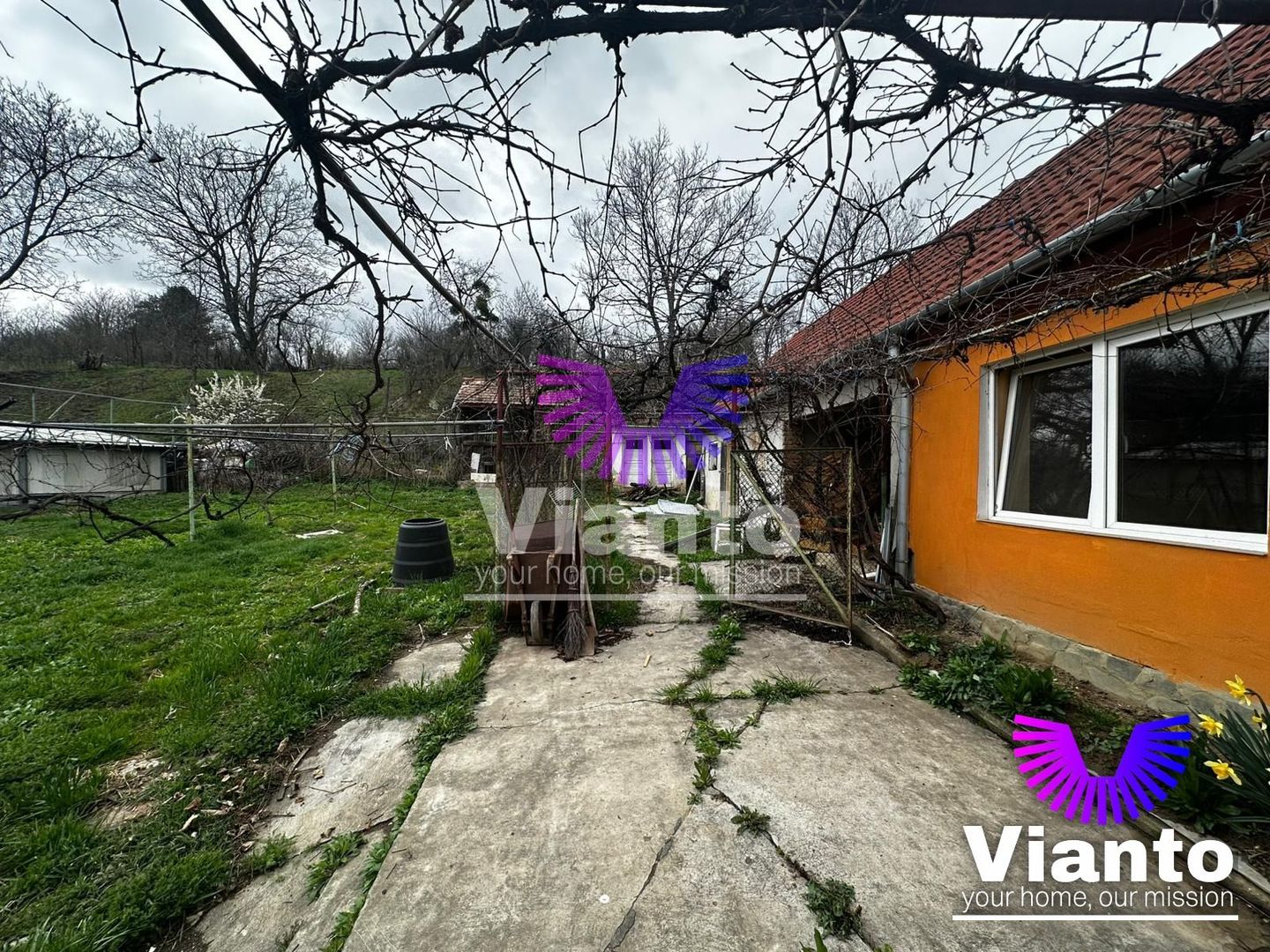 Casa individuala 3 camere 90mpu si teren 1900mpu | Hamba