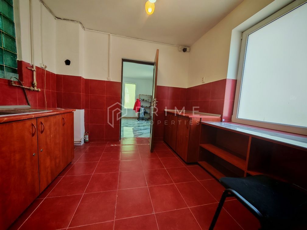De Vânzare sau Închiriere: Clădire Mixtă (188 mp) cu Teren de 160 mp - imaginea 5