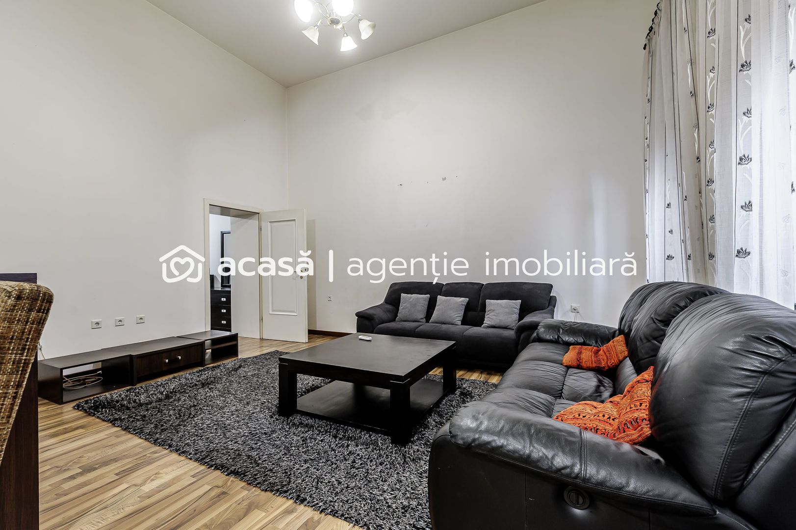 Imagine 3 - Apartament 2 camere - Etaj 1 - Palatul Neumann, Arad - COMISION 0