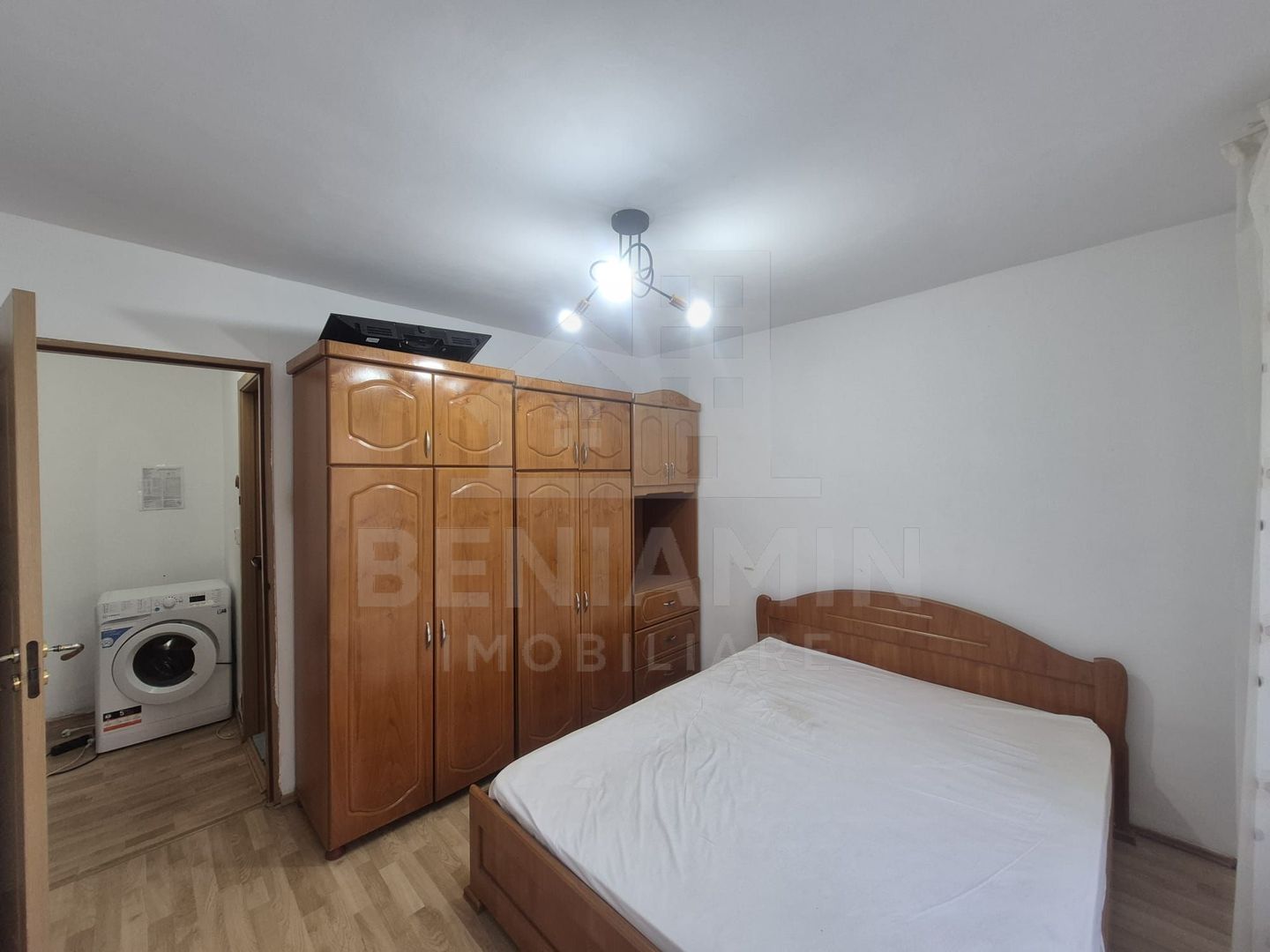 2Decomandate-52mp-Etaj3- Aer Conditionat - Lapus -Intim-Electroputere - imaginea 4