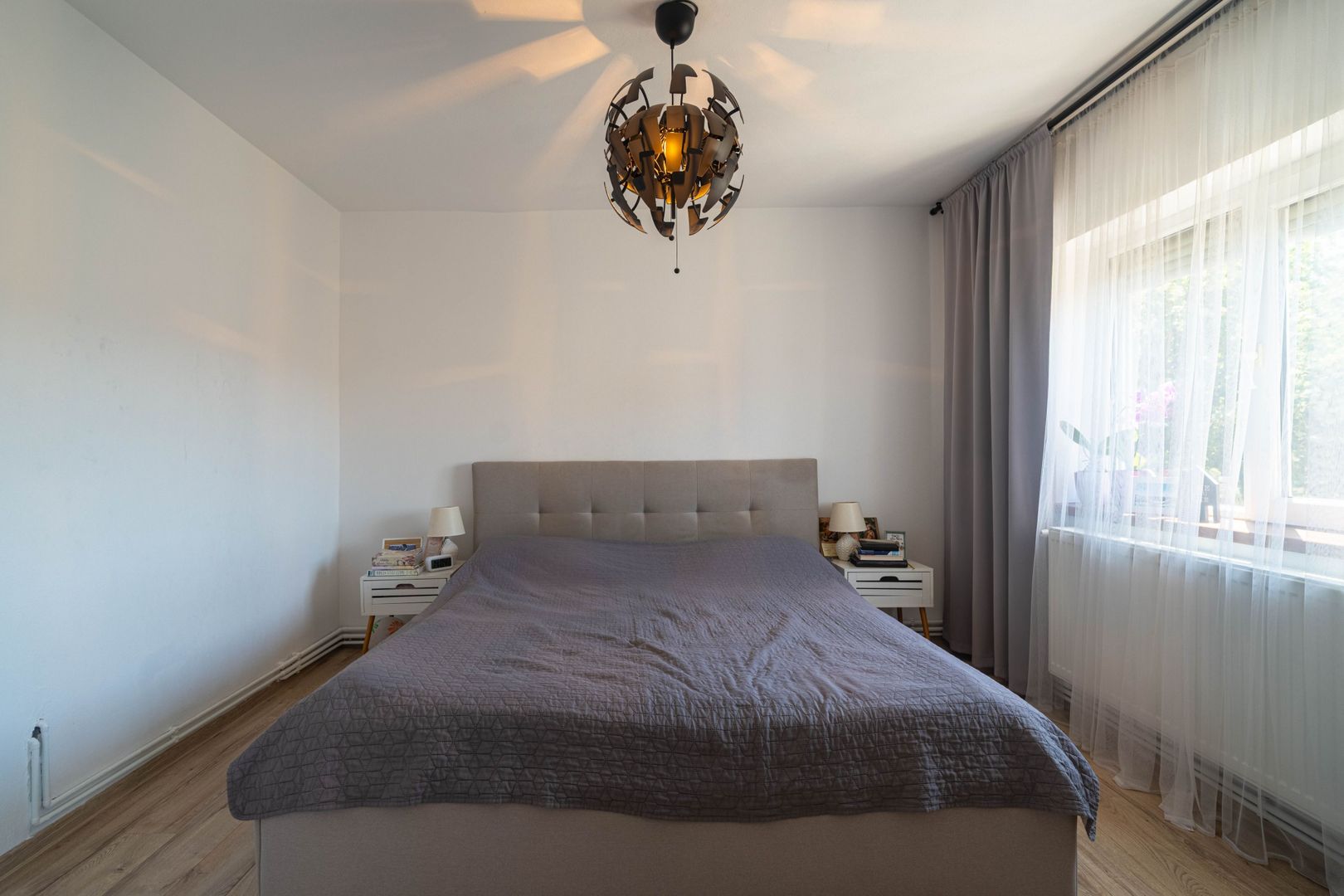Imagine 4 - Apartament 5 camere Vlaicu – Renovat, 2 băi, centrală proprie