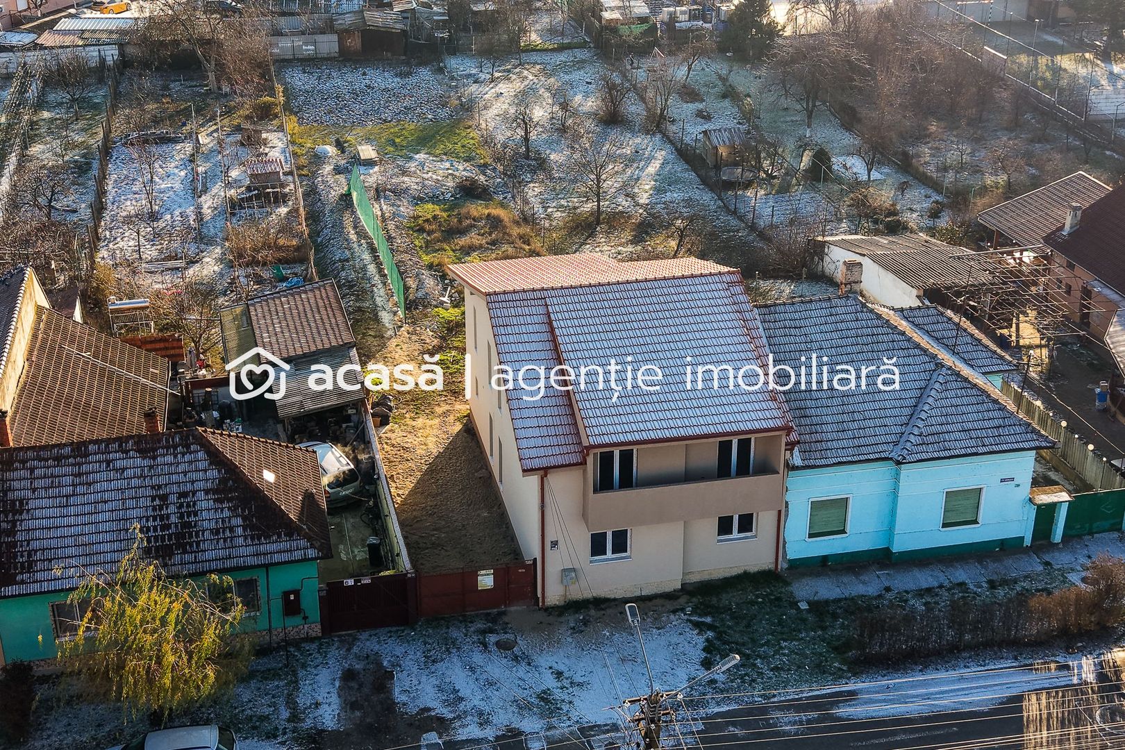 Imagine 12 - Casă nouă cu etaj semifinalizată, zonă liniștită în Aradul Nou
