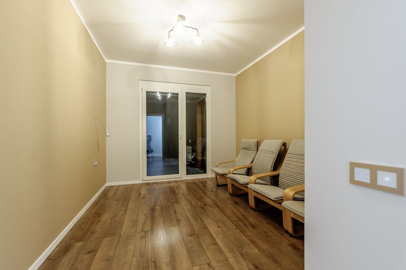 Imagine 10 - PROPRIETATE VANDUTA Apartament ARED spectaculos cu gradina si garaj