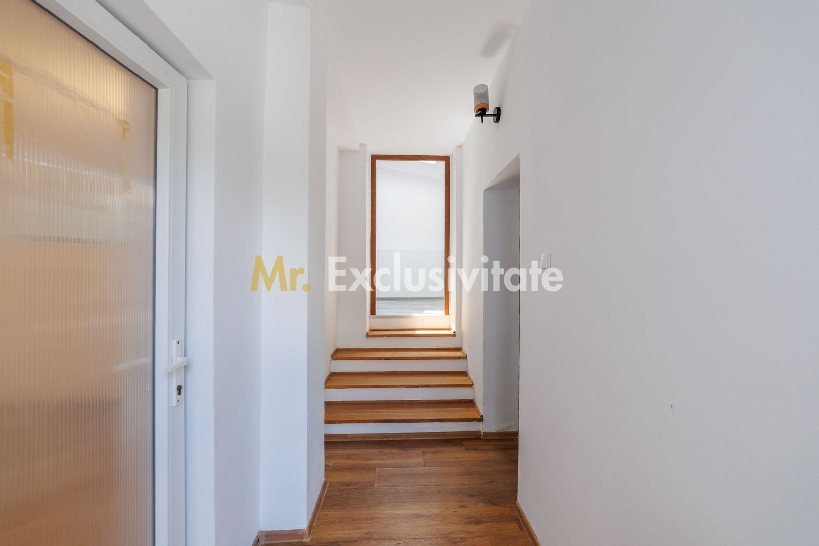 Proprietate multifunctionala | Doua cladiri | 581 mp | Pitesti - imaginea 27
