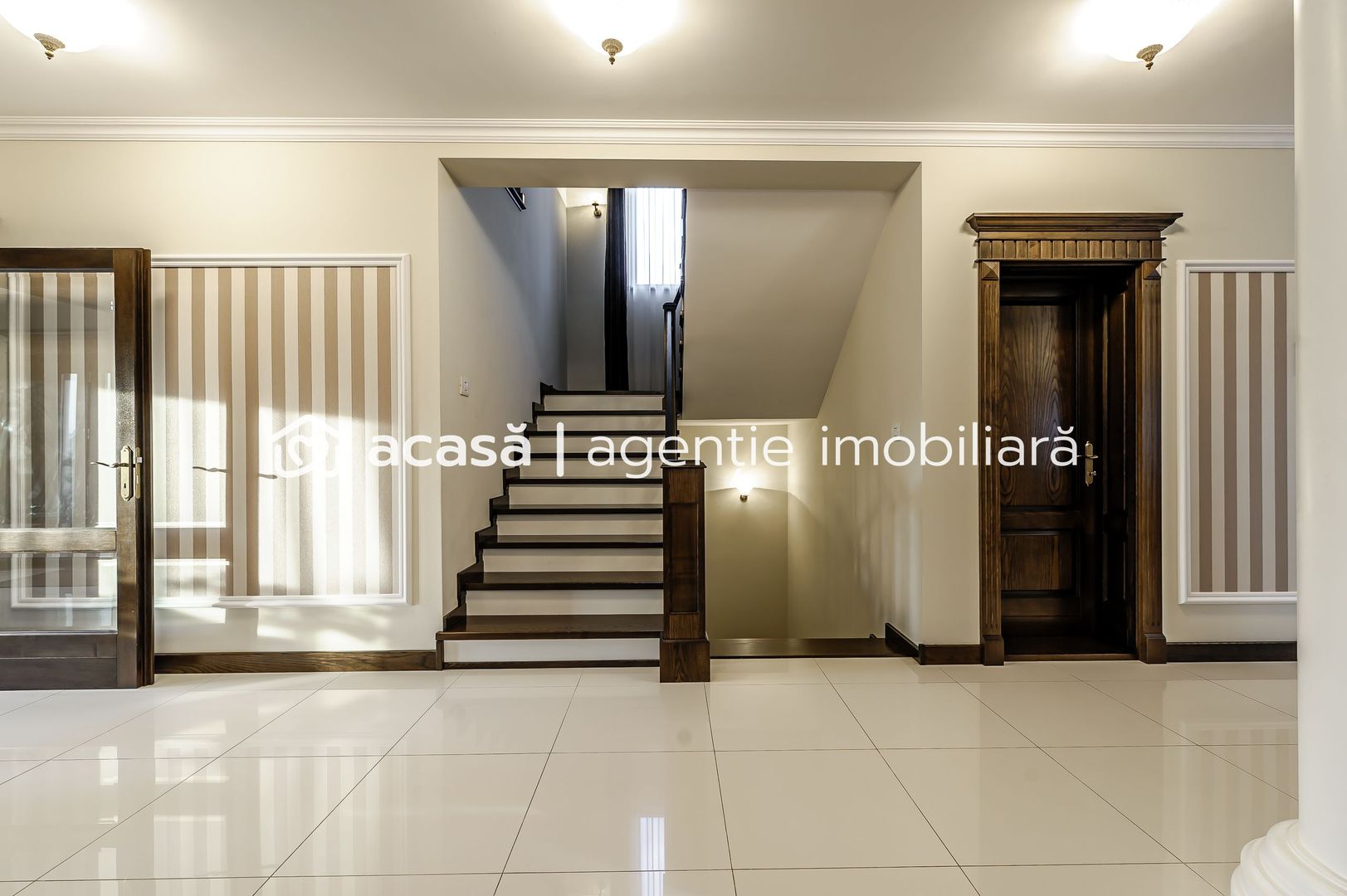 Imagine 5 - PRET NOU!!!   Vilă de Lux în Grădiște