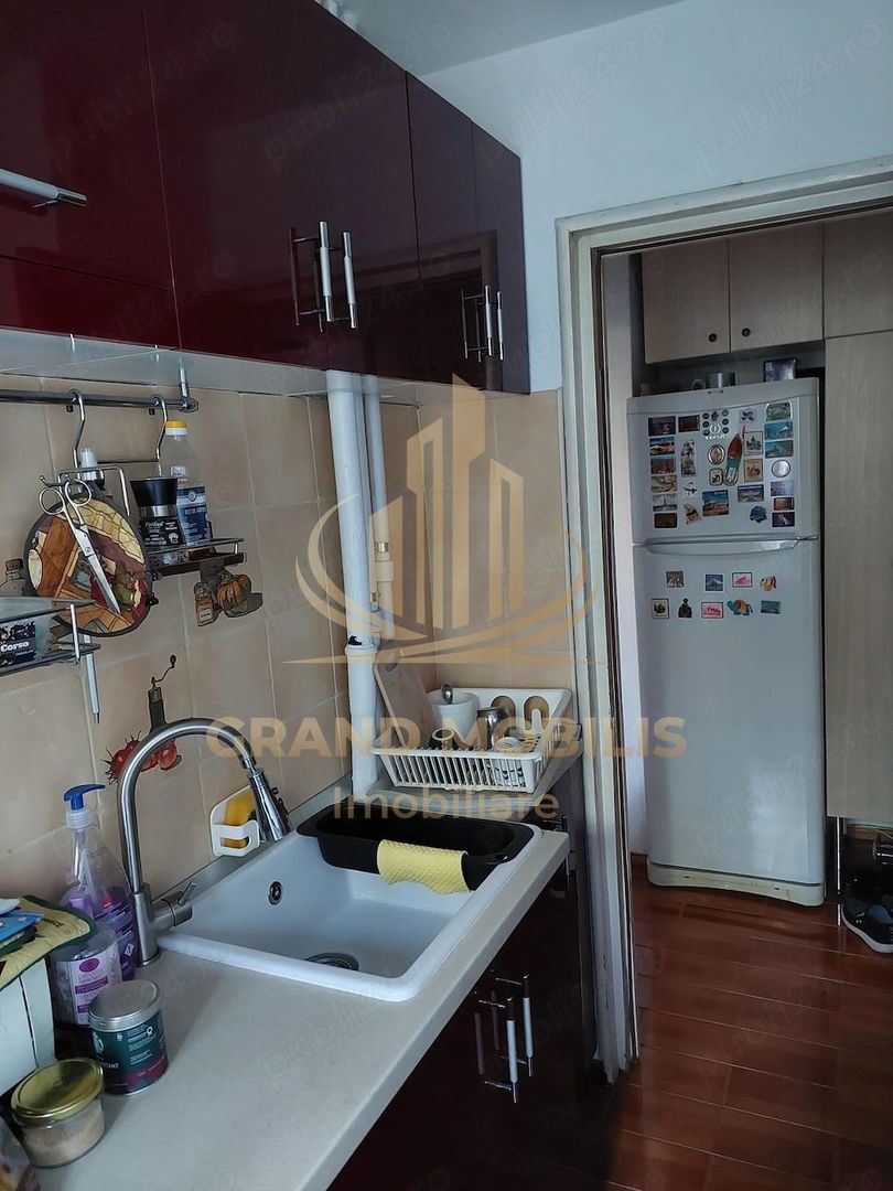 Apartament 2 Camere decomandat - imaginea 8