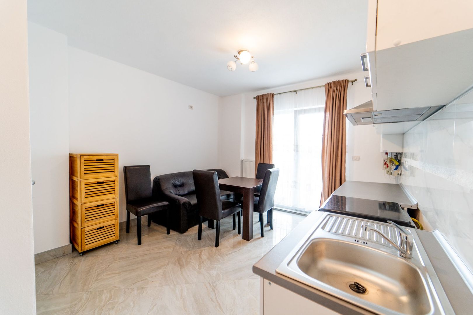Imagine 3 - Apartament modern, pe str Tudor Vladimirescu Arad