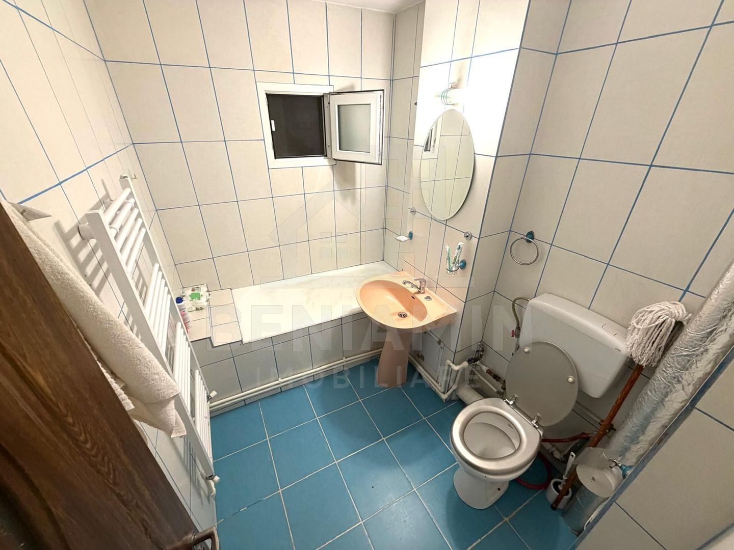 3 Camere-72mp-Decomandat-2Bai-Etaj3-Centrala Termica-Rovine-Posta - imaginea 8