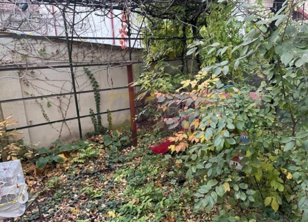 Vanzare vila Drumul Sarii.