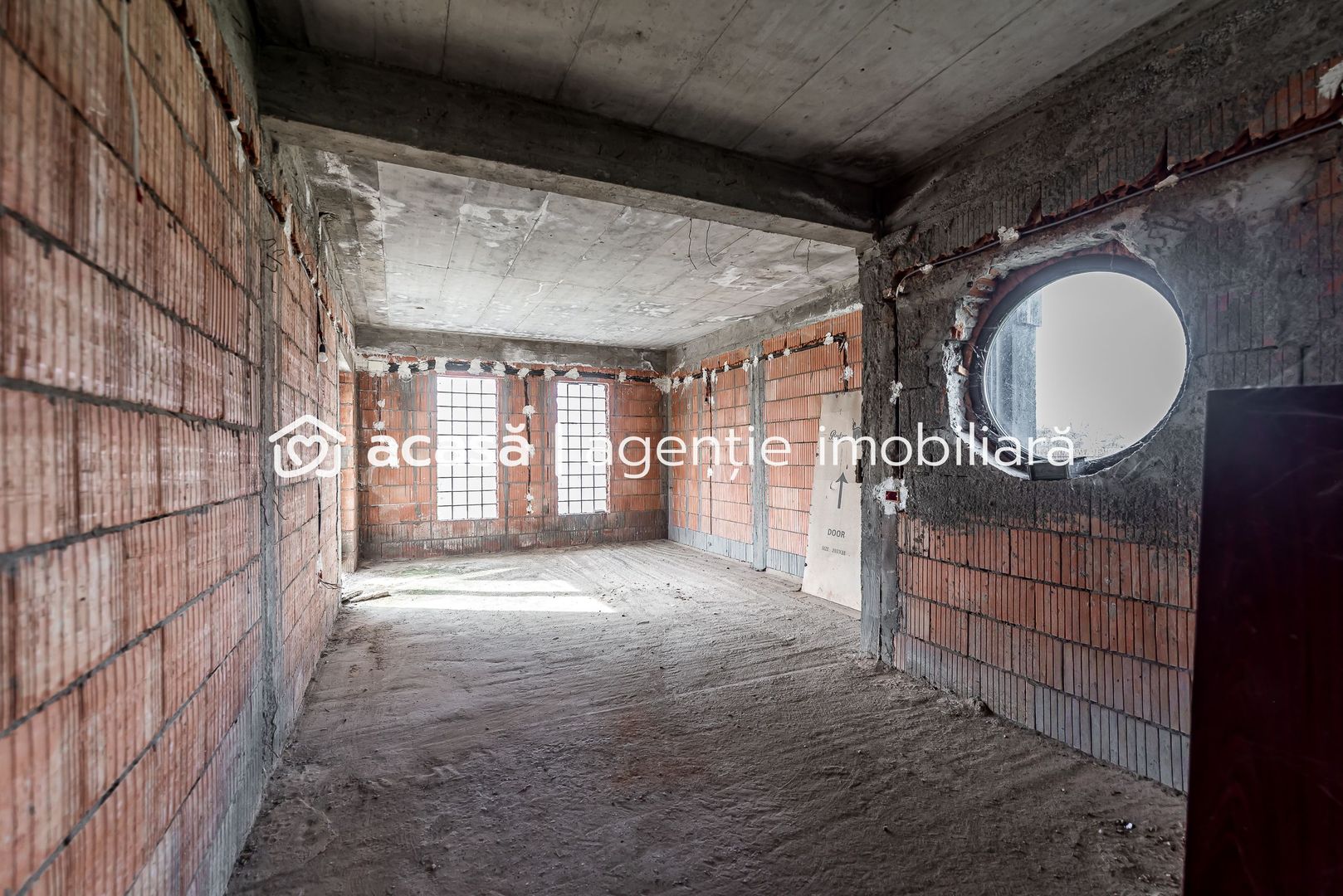 Imagine 5 - PRET NOU! Casă 6 camere - la roșu - Zimandcuz, Arad – COMISION 0