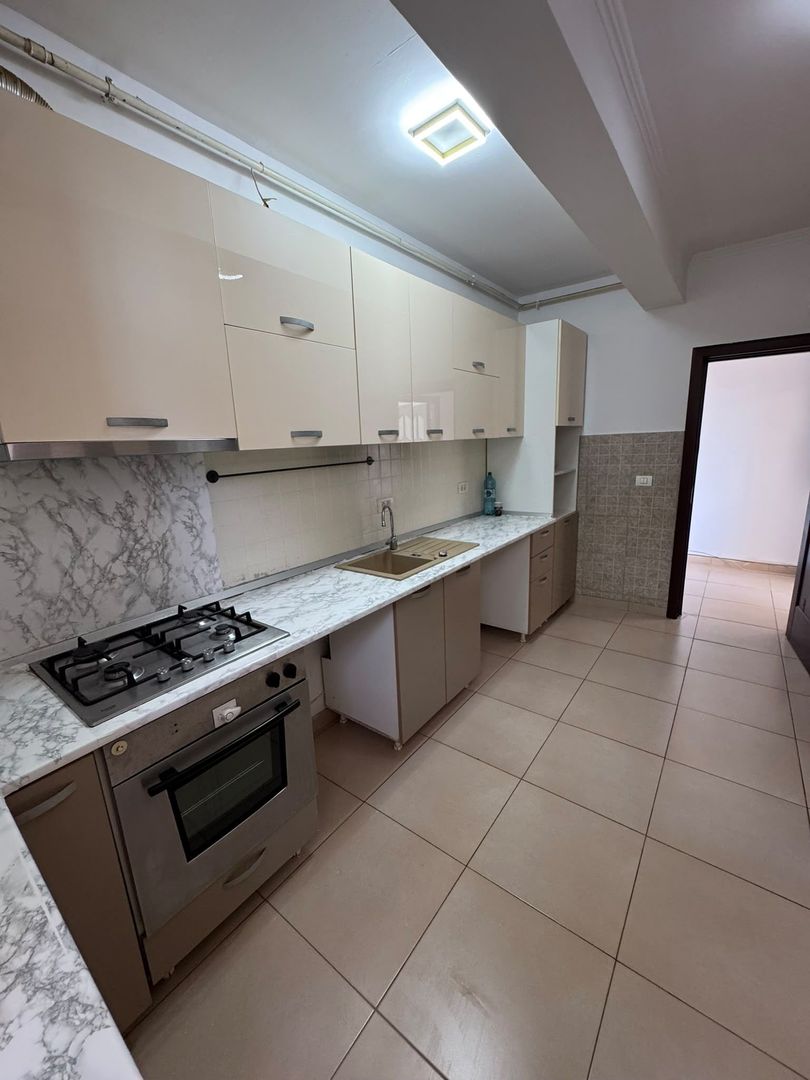 Vand Apartament 3 Camere Zona Fundeni - imaginea 10