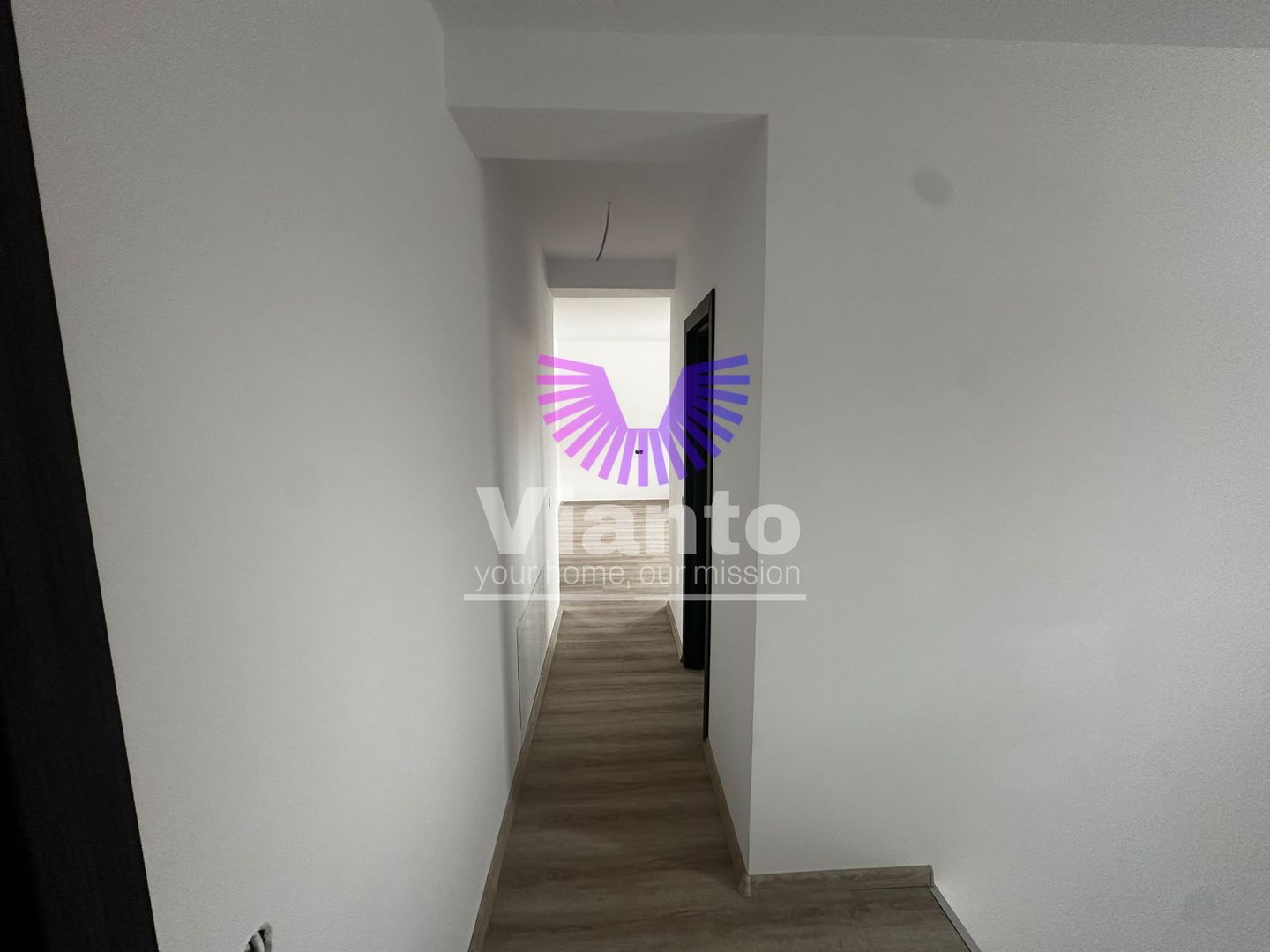 Duplex 5 camere -150mpu, curte 250mp - Cisnadie