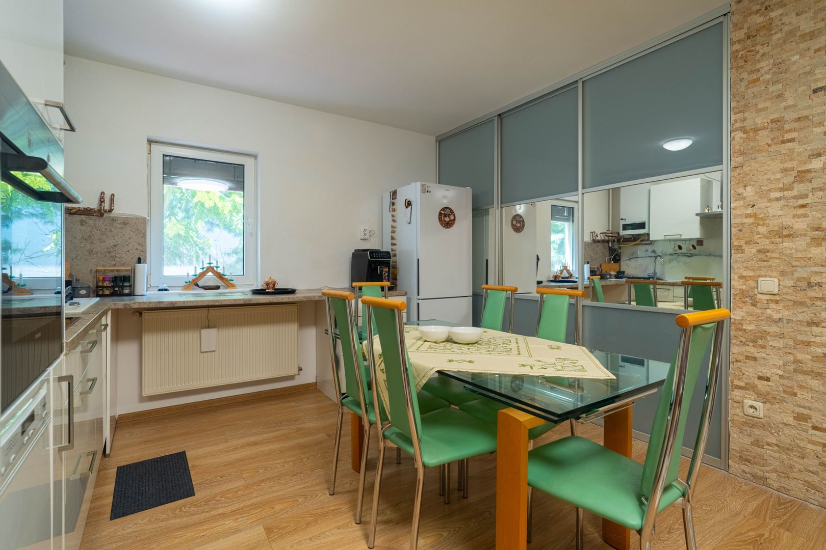 Imagine 9 - Apartament 2 camere cu lift și cheltuieli mici