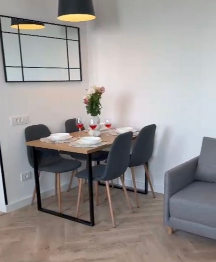 Sala Palatului apartament 3 camere prima inchiriere - imaginea 3