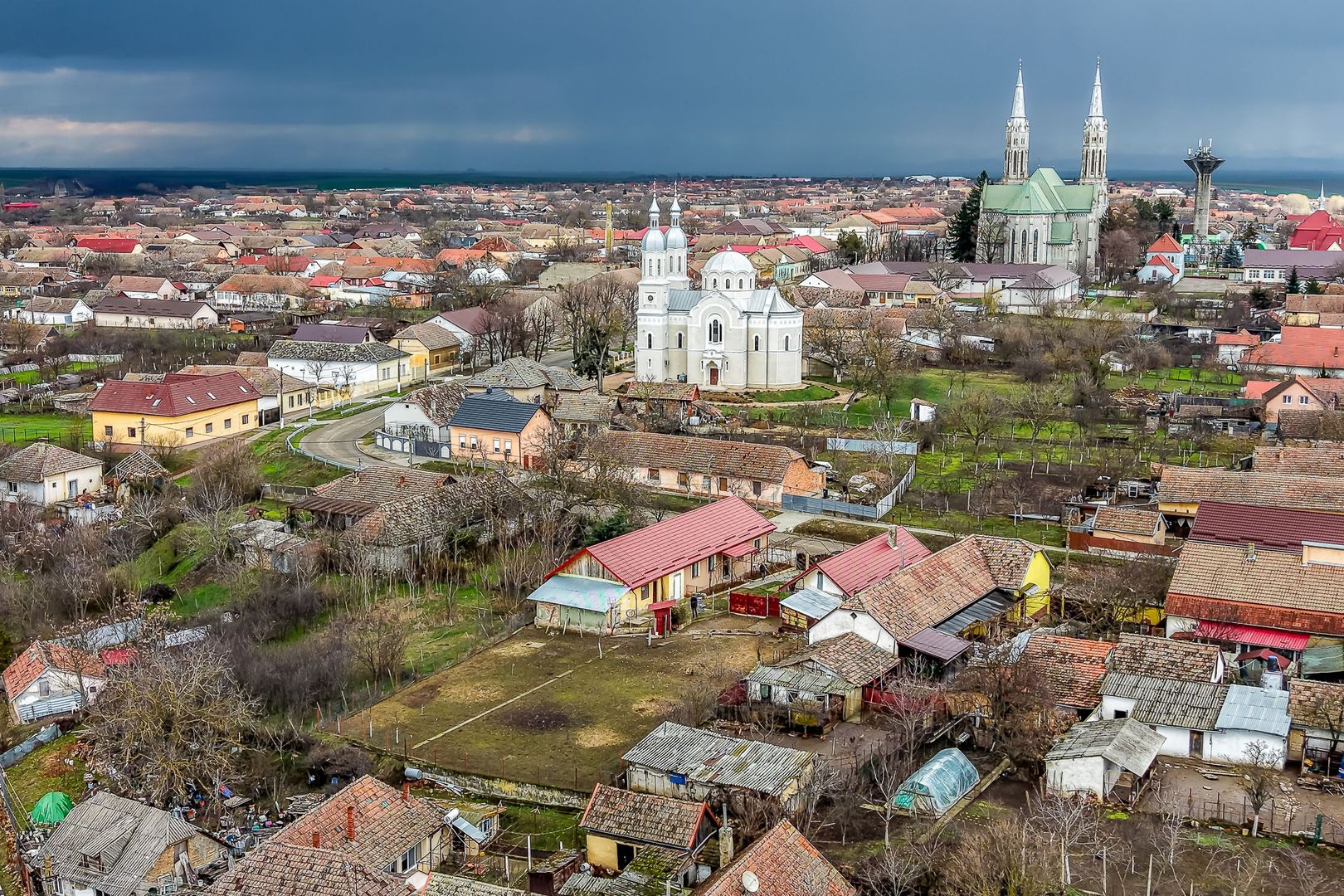 Imagine 2 - Casă în Vinga – restaurată Integral 2025 | 3 camere | utilități