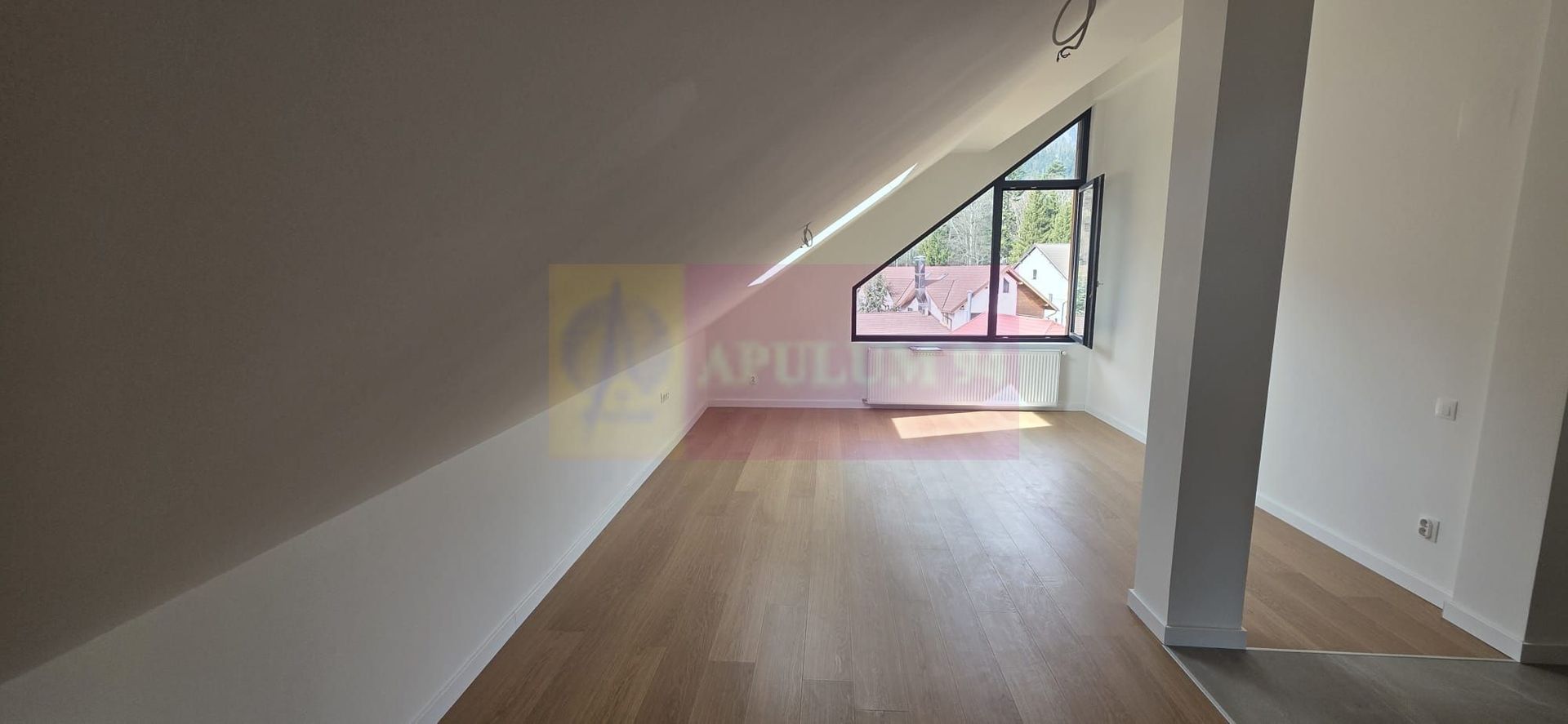 Apartament cu 2 camere de vanzare in Busteni