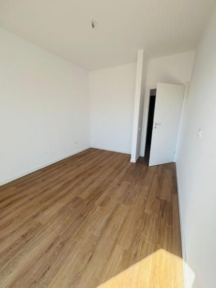 De Vanzare Apartament 3 Camere Zona Aviatiei - imaginea 10