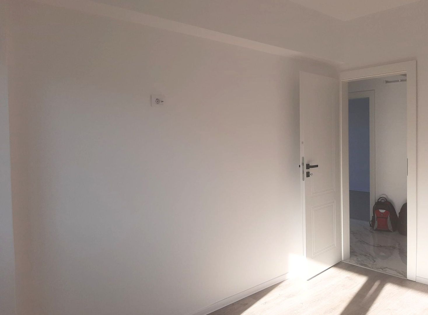 Apartament cu 3 camere situat la etajul 3 zona rezidentiala Rasnov - imaginea 22