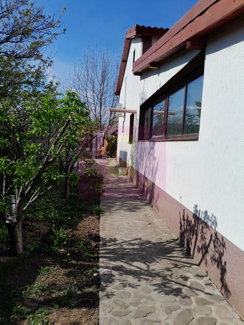 GIURGIU - SE VINDE CASA P+M 5 CAM - imaginea 11