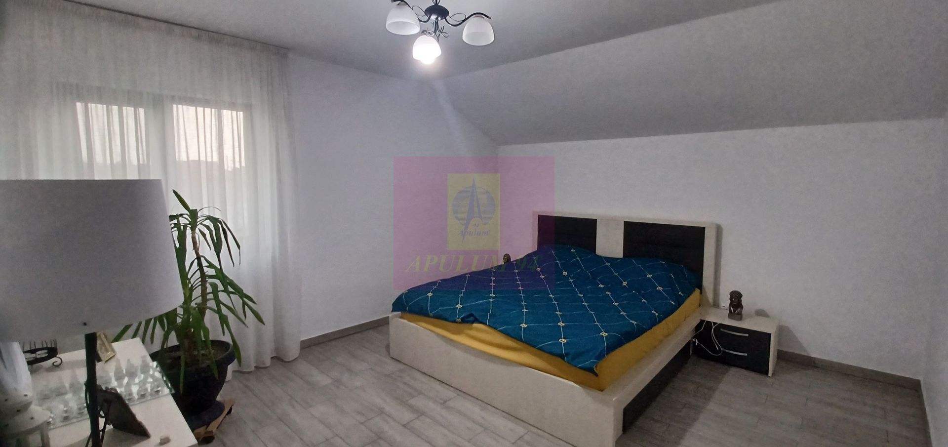 Săbăreni, casă P+1E, 137 mp utili, terasă, CT, pivniță, garaj, asfalt