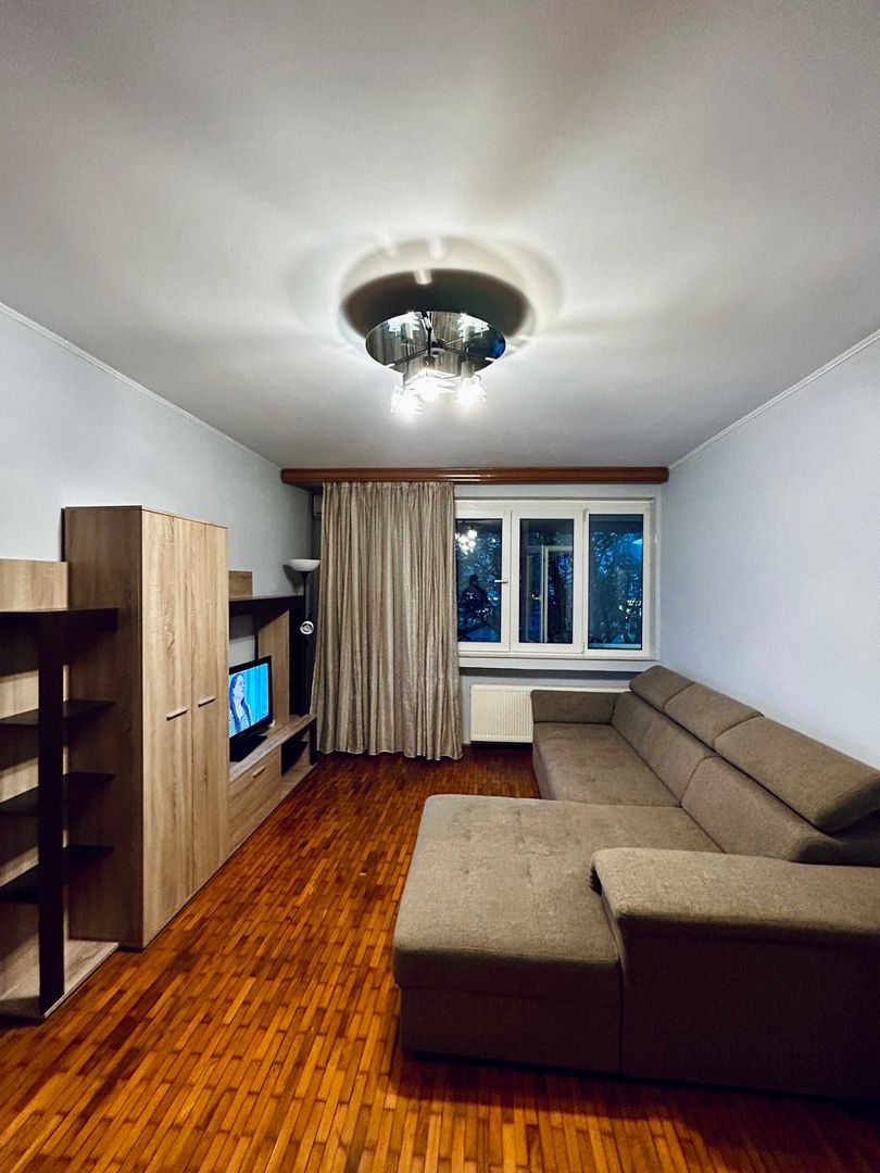 1 MAI-Piata Chibrit Apartament 2 camere