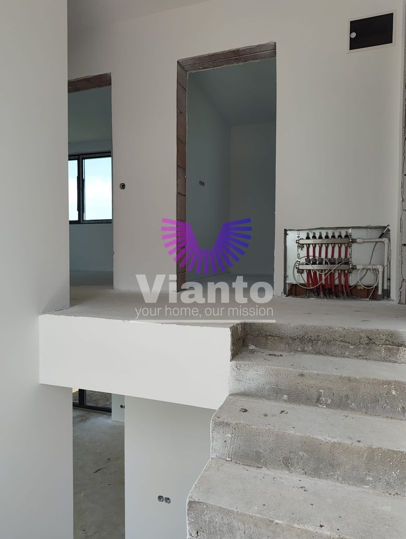 Casa 4 Camere 130mpu, 310 - Cristian